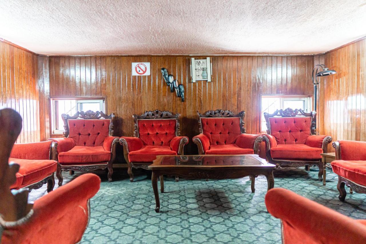 Hotel Le Majestic Douala Exteriör bild